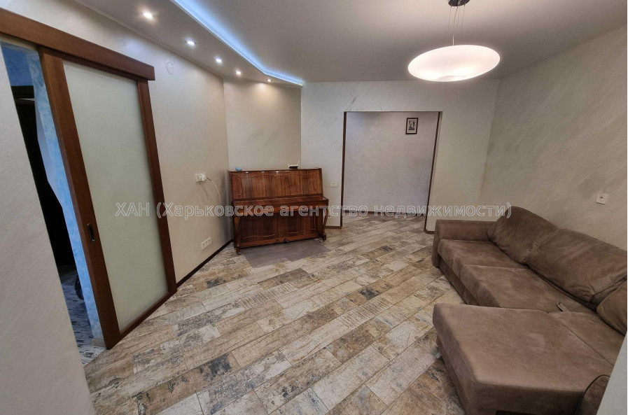 Продам квартиру, Дача 55 ул. , 3 кім., 84 м², капитальный ремонт 