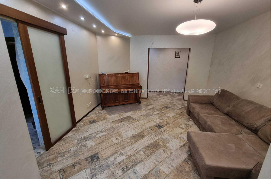 Продам квартиру, Дача 55 ул. , 3  ком., 84 м², капитальный ремонт 