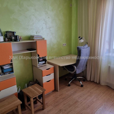 Продам квартиру, Дача 55 ул. , 3  ком., 84 м², капитальный ремонт 