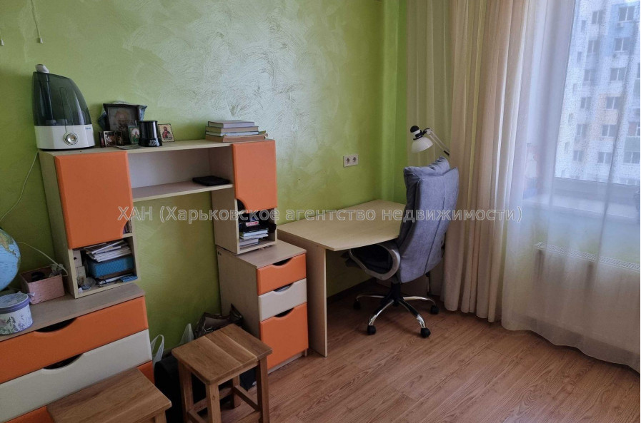 Продам квартиру, Дача 55 ул. , 3  ком., 84 м², капитальный ремонт 