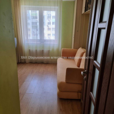 Продам квартиру, Дача 55 ул. , 3  ком., 84 м², капитальный ремонт 