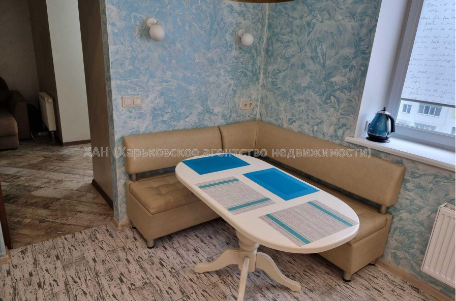 Продам квартиру, Дача 55 ул. , 3  ком., 84 м², капитальный ремонт 