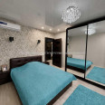 Продам квартиру, Павла Тычины ул. , 2  ком., 52.60 м², евроремонт 