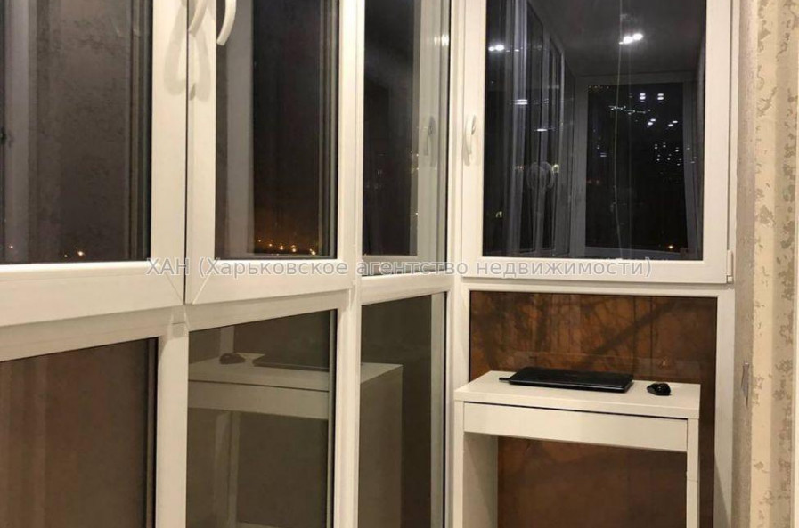 Продам квартиру, Отакара Яроша пер. , 3 кім., 56 м², авторский дизайн 