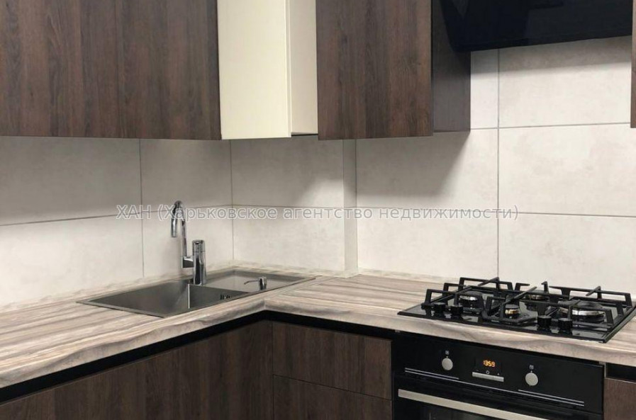 Продам квартиру, Отакара Яроша пер. , 3 кім., 56 м², авторский дизайн 