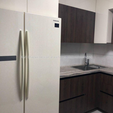 Продам квартиру, Отакара Яроша пер. , 3 кім., 56 м², авторский дизайн 