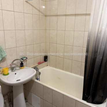 Продам квартиру, Пилотов пер. , 1 кім., 29.90 м², косметический ремонт 