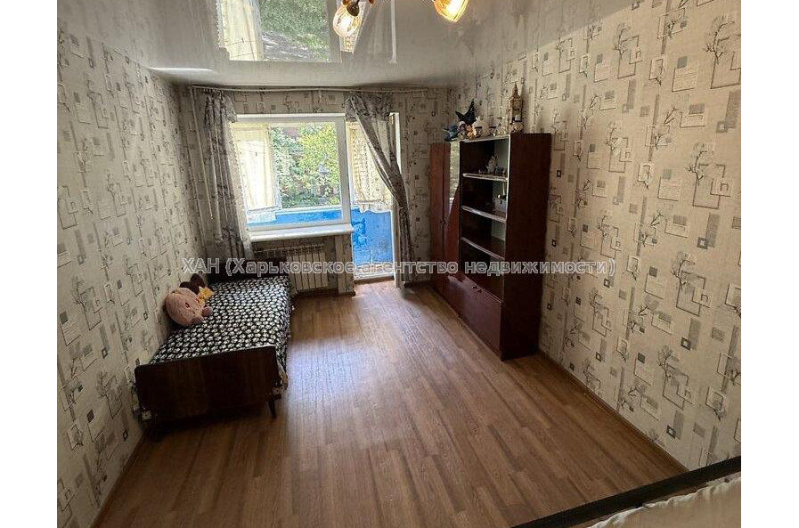 Продам квартиру, Пилотов пер. , 1 кім., 29.90 м², косметический ремонт 