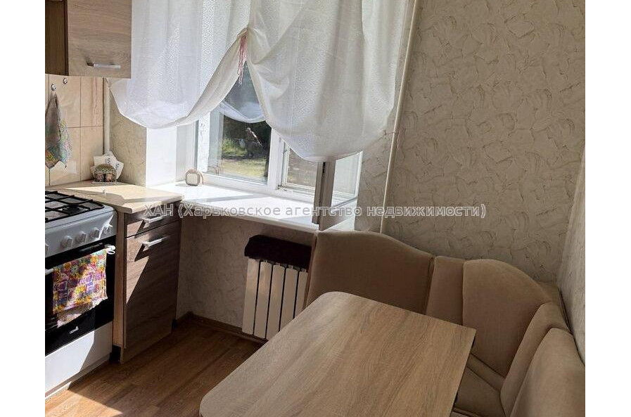 Продам квартиру, Пилотов пер. , 1 кім., 29.90 м², косметический ремонт 