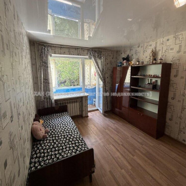 Продам квартиру, Пилотов пер. , 1 кім., 29.90 м², косметический ремонт 