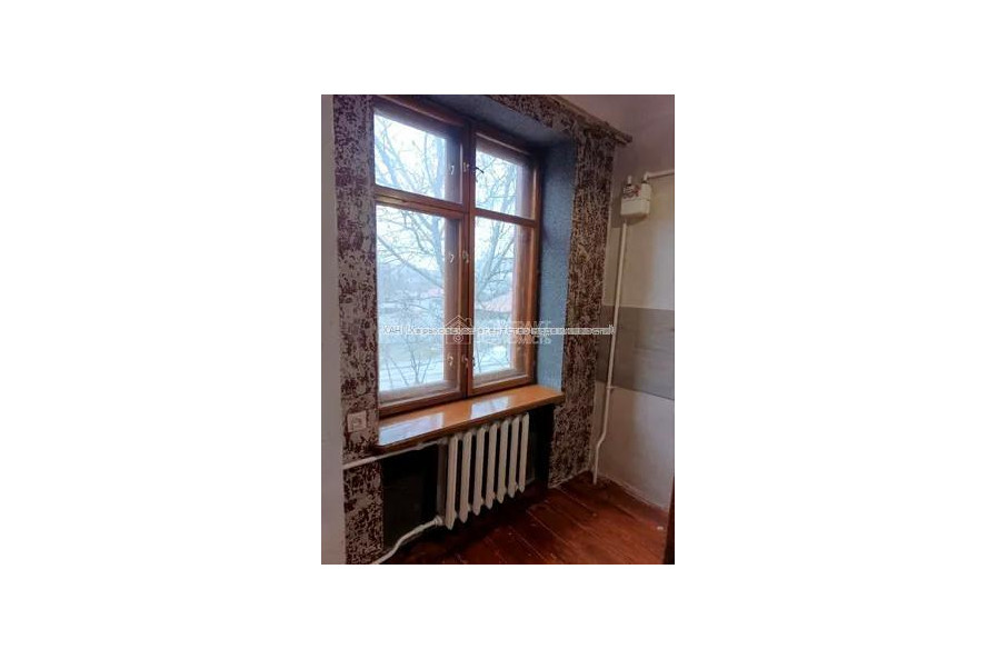 Продам квартиру, Мирная ул. , 1 кім., 37 м², косметический ремонт 