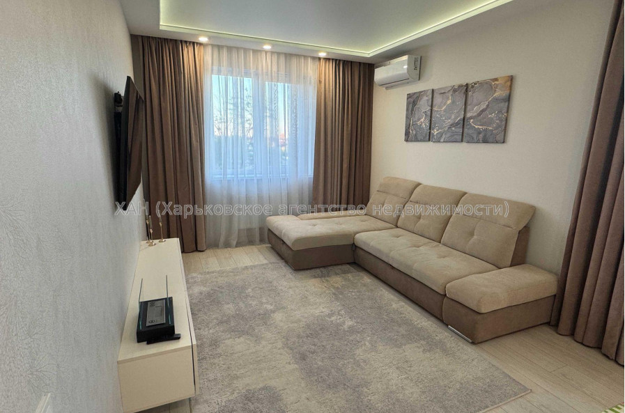 Продам квартиру, Драгоманова ул. , 2 кім., 56 м², евроремонт 