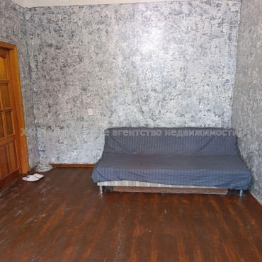 Продам квартиру, Мирная ул. , 1 кім., 37.20 м², косметический ремонт 