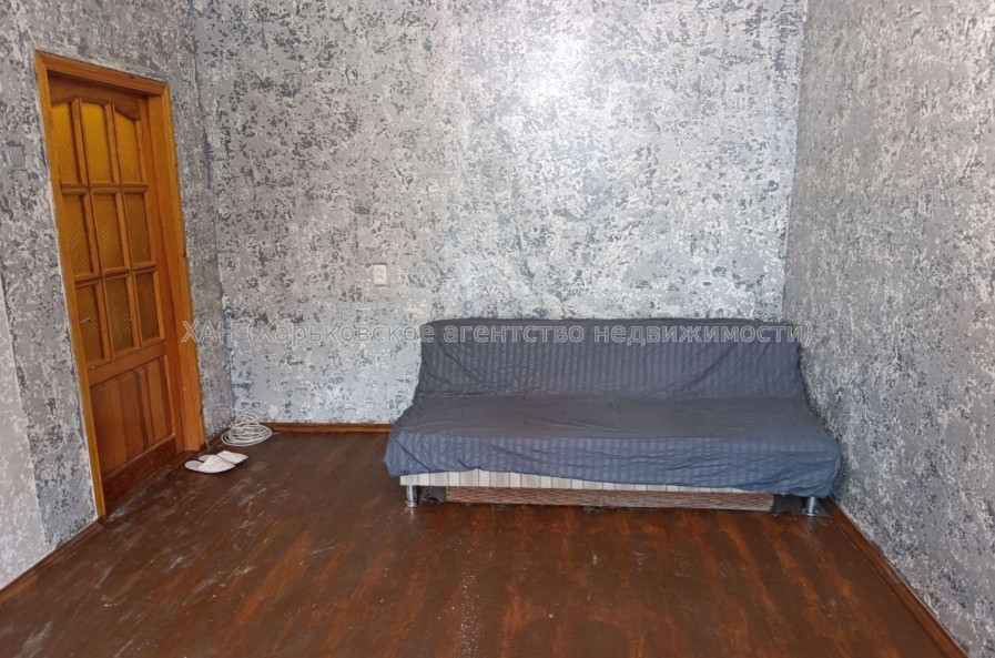 Продам квартиру, Мирная ул. , 1 кім., 37.20 м², косметический ремонт 