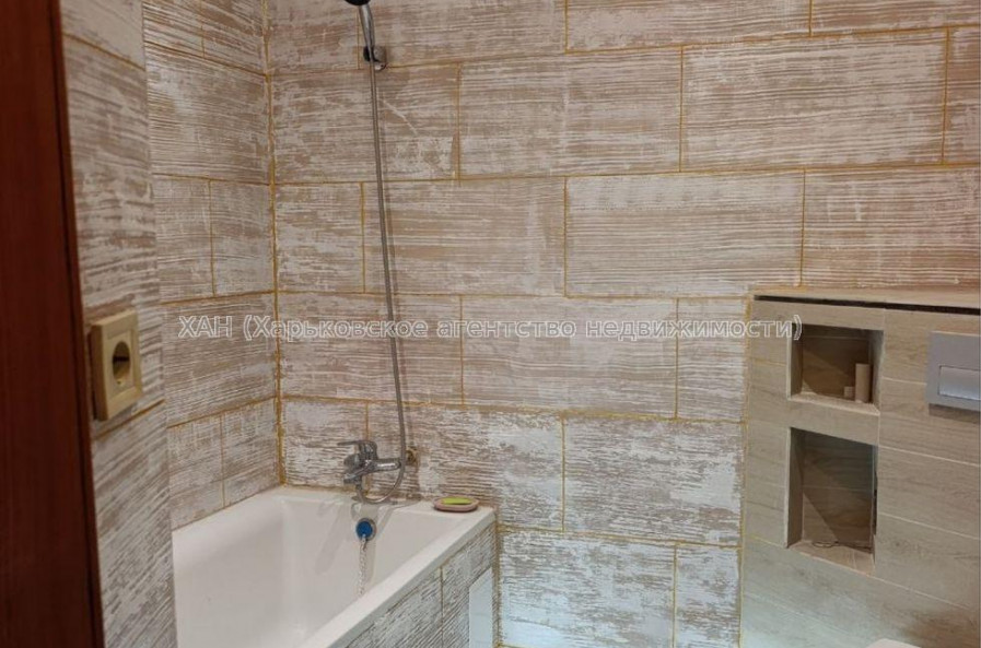 Продам квартиру, Мирная ул. , 1 кім., 37.20 м², косметический ремонт 