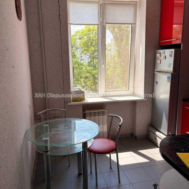 Продам квартиру, Данилевского ул. , 2 кім., 50 м², советский ремонт 