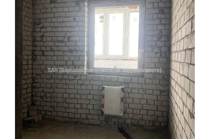 Продам квартиру, Непокоренных ул. , 1 кім., 50 м², без внутренних работ 