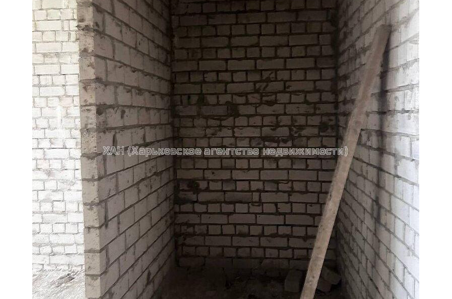 Продам квартиру, Непокоренных ул. , 1 кім., 50 м², без внутренних работ 