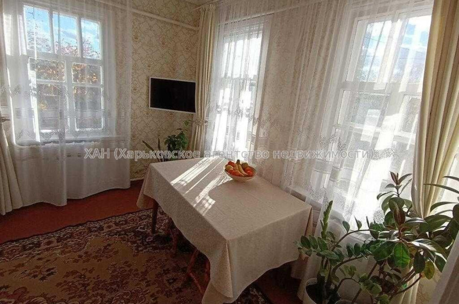 Продам дом, Волынская ул. , 46 м², 5 сот., советский ремонт 