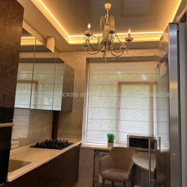 Продам квартиру, Данилевского ул. , 2 кім., 52 м², авторский дизайн 