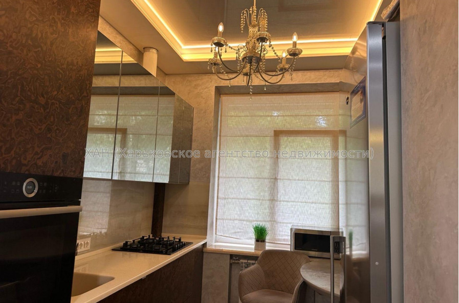 Продам квартиру, Данилевского ул. , 2 кім., 52 м², авторский дизайн 