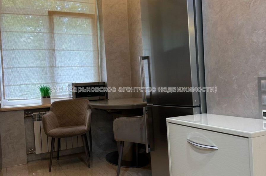 Продам квартиру, Данилевского ул. , 2 кім., 52 м², авторский дизайн 