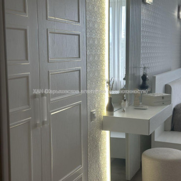 Продам квартиру, Героев Харькова просп. , 2 кім., 68 м², авторский дизайн 