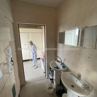 Продам квартиру, Героев Харькова просп. , 1 кім., 28.60 м², косметический ремонт 