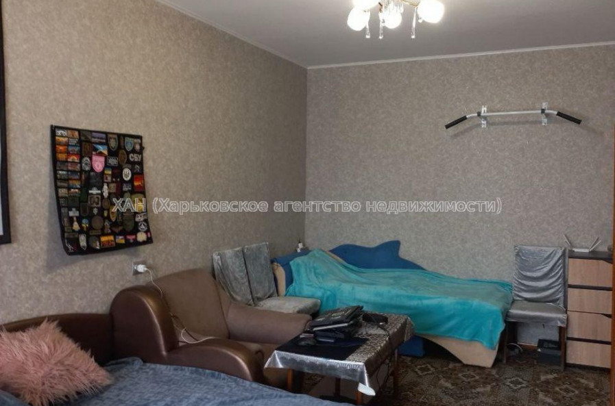 Продам квартиру, Гвардейцев Широнинцев ул. , 1  ком., 37 м², косметический ремонт 