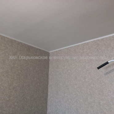Продам квартиру, Гвардейцев Широнинцев ул. , 1  ком., 37 м², косметический ремонт 