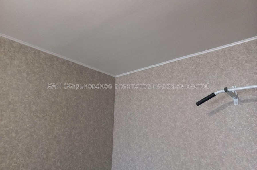 Продам квартиру, Гвардейцев Широнинцев ул. , 1  ком., 37 м², косметический ремонт 