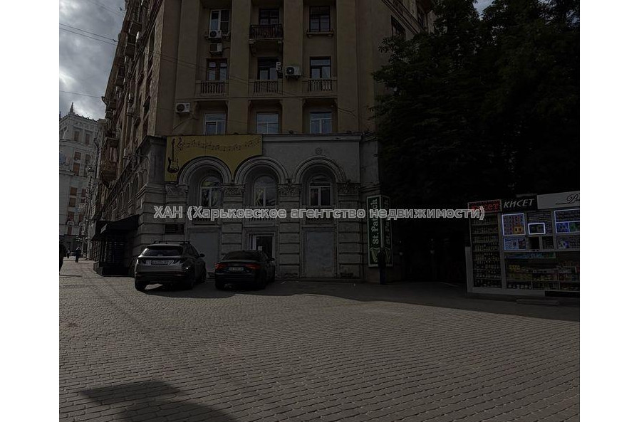 Продам квартиру, Героев Харькова просп. , 2  ком., 46.60 м², советский ремонт 