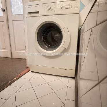 Продам квартиру, Героев Харькова просп. , 2  ком., 46.60 м², советский ремонт 