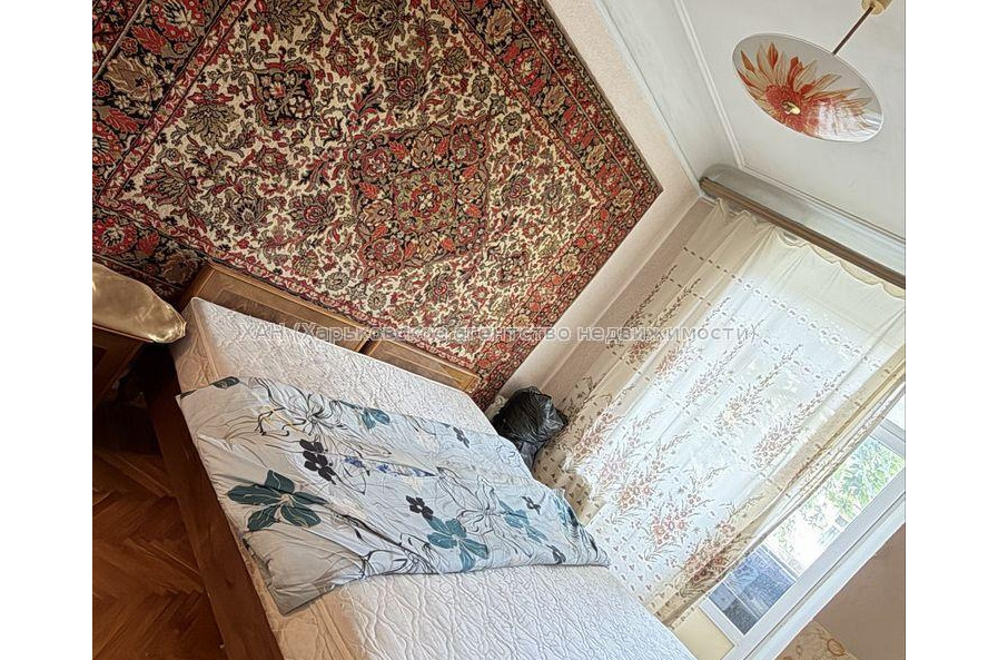 Продам квартиру, Героев Харькова просп. , 2  ком., 46.60 м², советский ремонт 