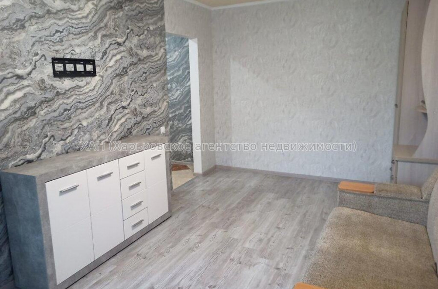 Продам квартиру, Жасминовый б-р , 1  ком., 33 м², капитальный ремонт 
