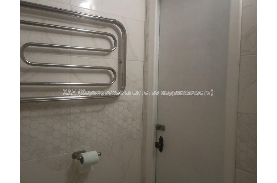 Продам квартиру, Жасминовый б-р , 1  ком., 33 м², капитальный ремонт 