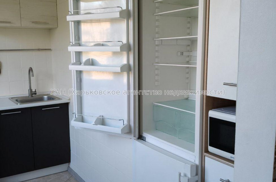 Продам квартиру, Жасминовый б-р , 1  ком., 33 м², капитальный ремонт 