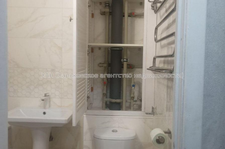 Продам квартиру, Жасминовый б-р , 1  ком., 33 м², капитальный ремонт 