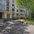 Продам квартиру, Победы просп. , 1  ком., 33 м², без ремонта 