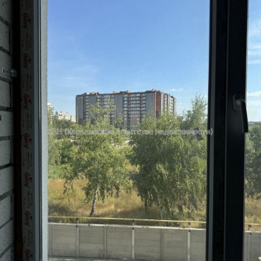 Продам квартиру, Веселая ул. , 1 кім., 20 м², без внутренних работ 