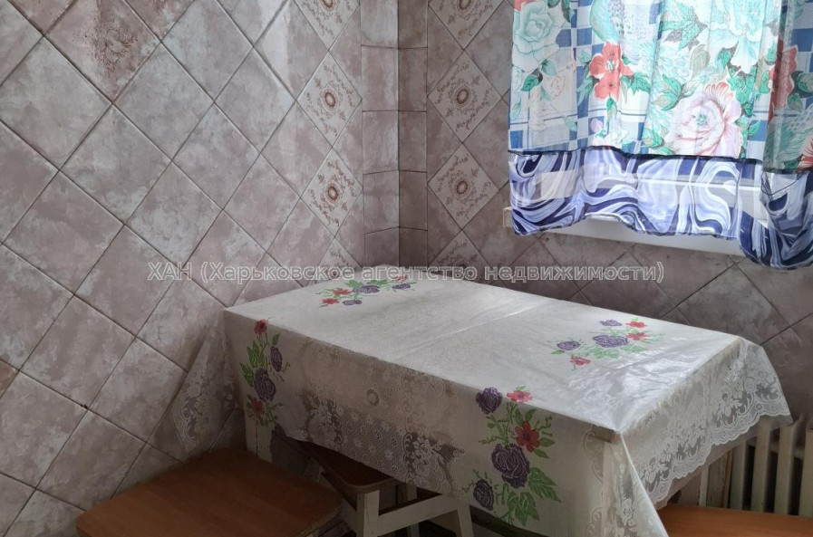 Сдам квартиру, Непокоренных ул. , 30 , 3  ком., 65 м², косметический ремонт 