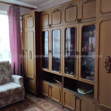 Сдам квартиру, Непокоренных ул. , 3  ком., 65 м², косметический ремонт 