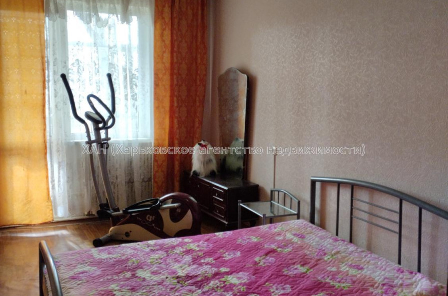 Сдам квартиру, Непокоренных ул. , 3  ком., 65 м², косметический ремонт 