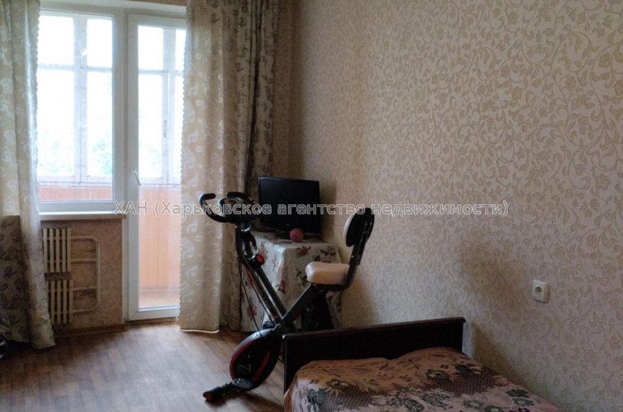 Сдам квартиру, Непокоренных ул. , 3  ком., 65 м², косметический ремонт 