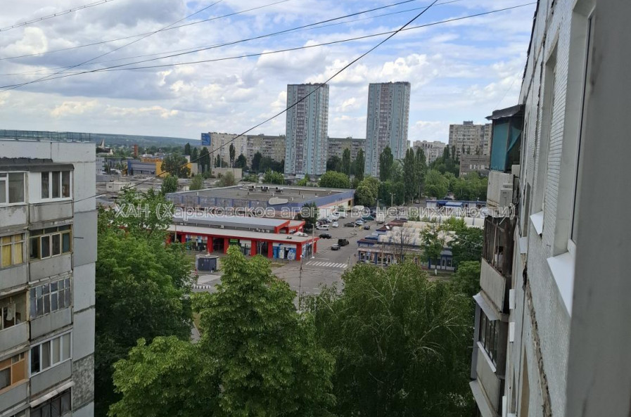 Сдам квартиру, Непокоренных ул. , 30 , 3  ком., 65 м², косметический ремонт 