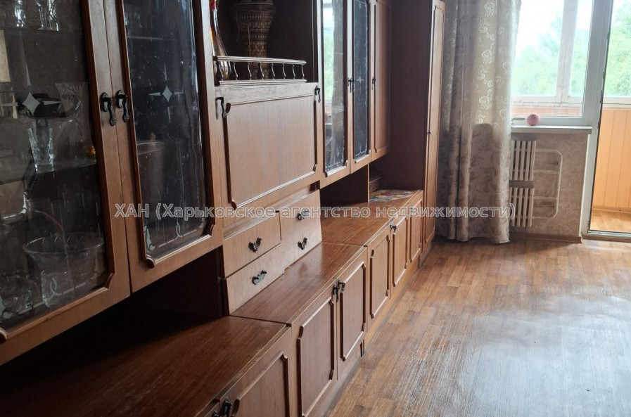 Сдам квартиру, Непокоренных ул. , 30 , 3  ком., 65 м², косметический ремонт 