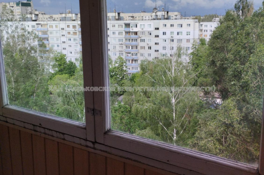 Сдам квартиру, Непокоренных ул. , 3  ком., 65 м², косметический ремонт 