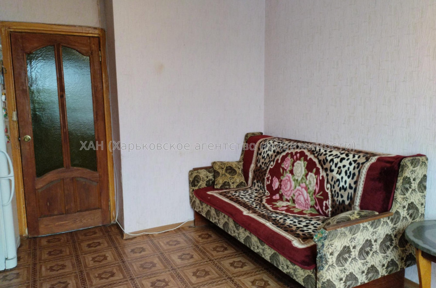 Сдам квартиру, Непокоренных ул. , 3  ком., 65 м², косметический ремонт 