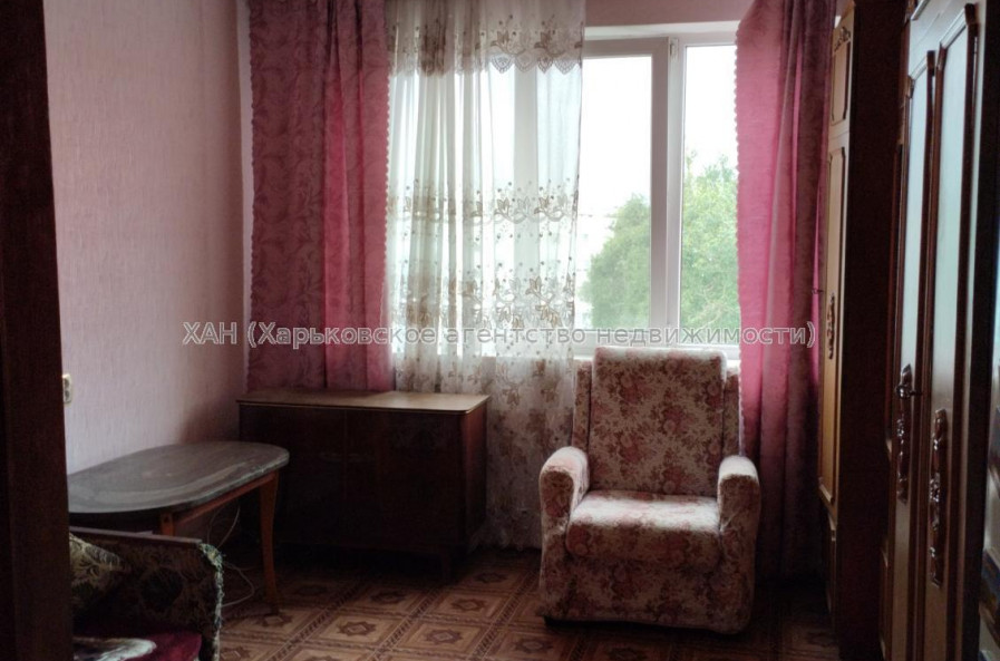 Сдам квартиру, Непокоренных ул. , 3  ком., 65 м², косметический ремонт 