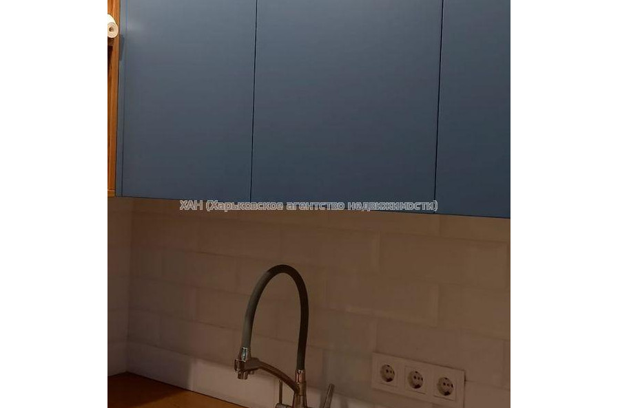 Продам квартиру, Амосова ул. , 2 кім., 47.20 м², евроремонт 